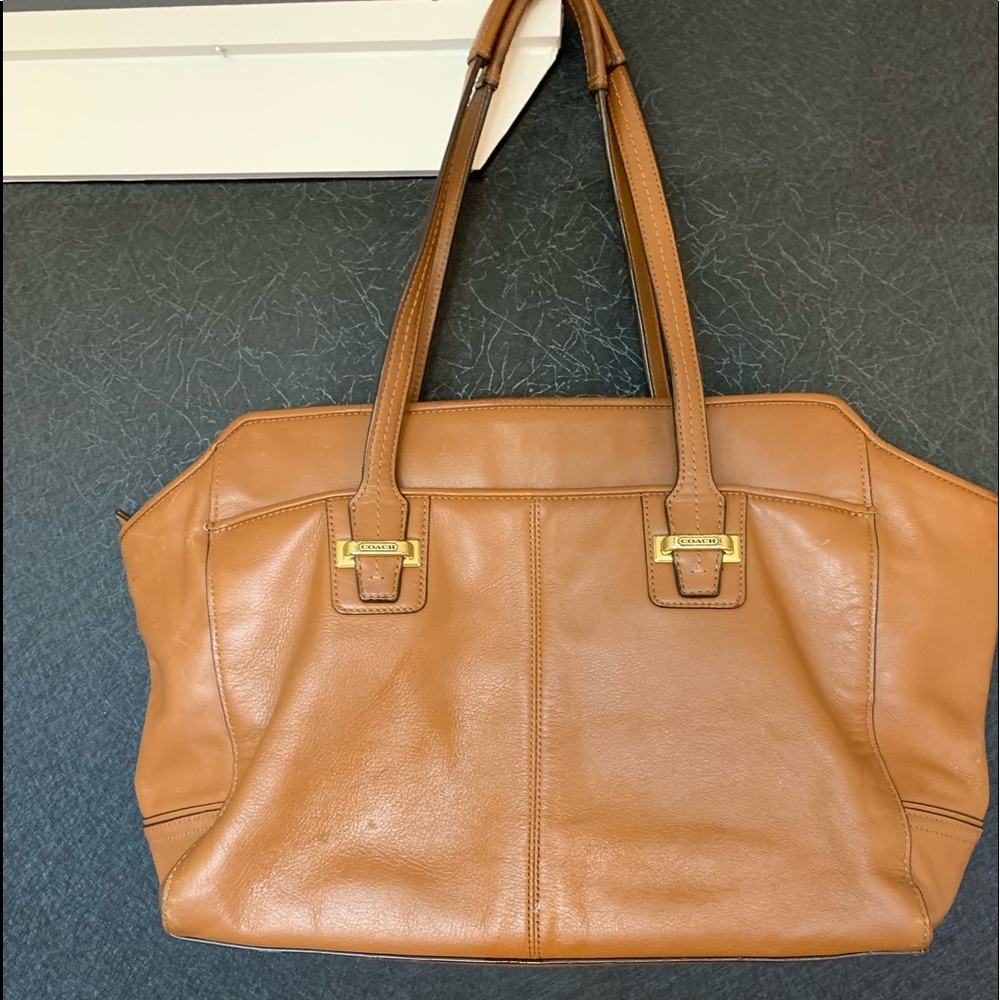 Coach Purse - Picture 4 of 7